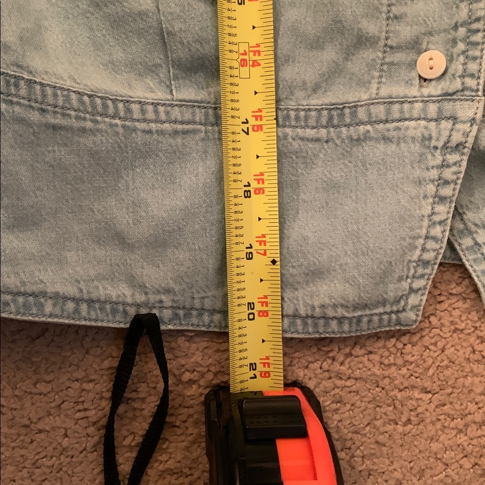 Madewell Light Blue Denim Button-Up Top - Picture 8 of 9